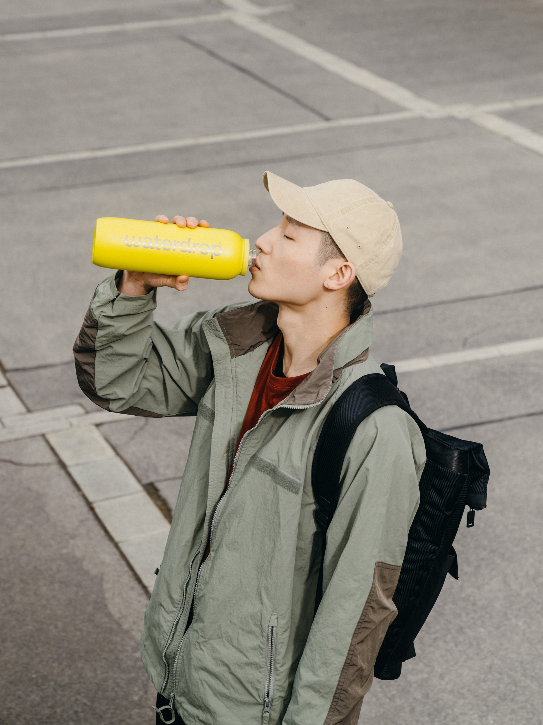 Up To 34% Off on Straw Water Bottle Yellow sm