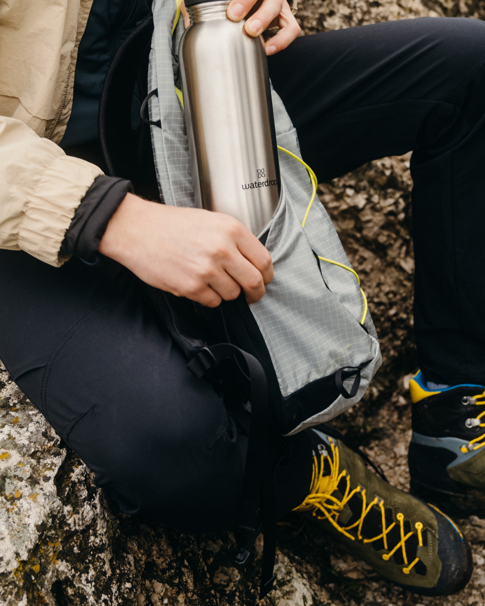 Waterdrop All-Purpose Ultralight · Spout Lid - Black Matt - 41 oz - Stainless Steel Water Bottle - Plastic Free Water Bottle