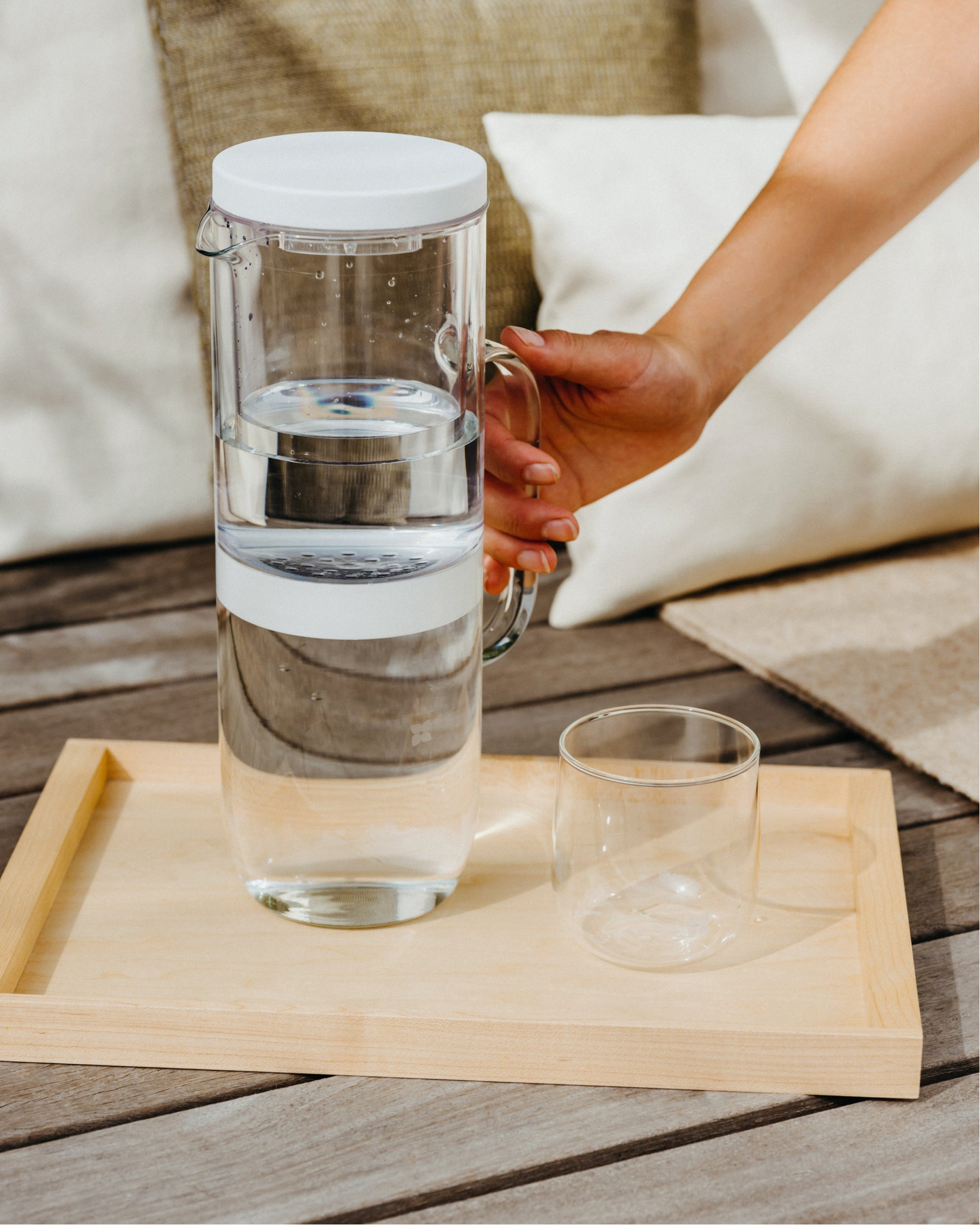 LUCY® Filter Carafe: Order now
