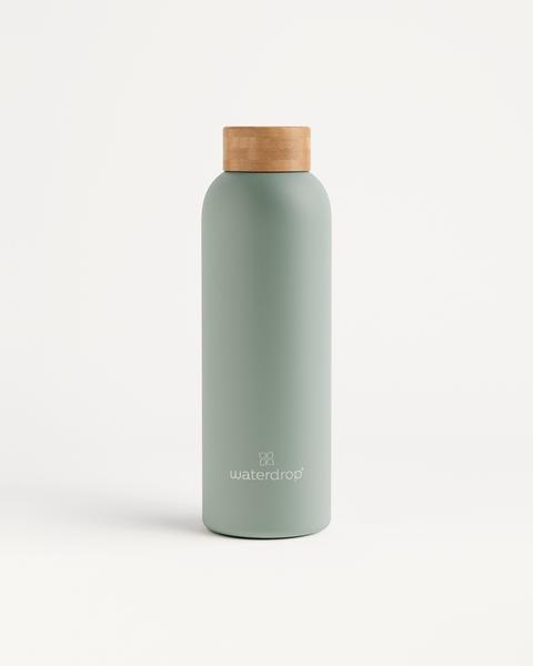 Thermo Steel Bottle with Bamboo cap · 20 oz / White · Double-Walled Stainless Steel · Leakproof · Keeps Cold For 24 Hours