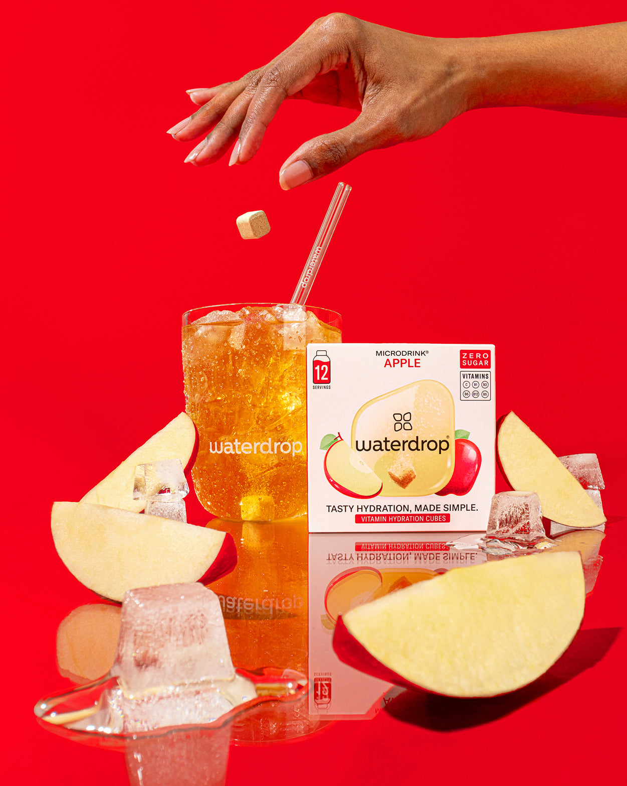 Limited Edition Summer Set with apple flavor hydration cubes.