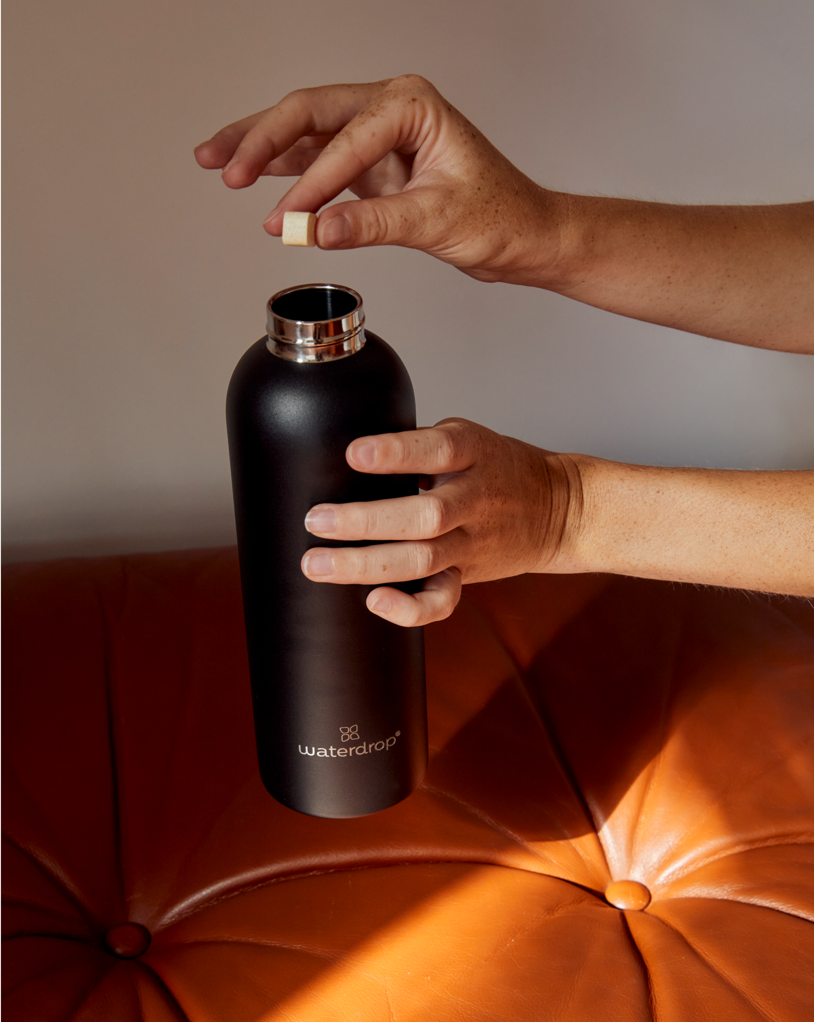 Stainless Steel Bottles (20oz & 34oz) | waterdrop® Stainless Steel Bottles (20oz & 34oz) | waterdrop®