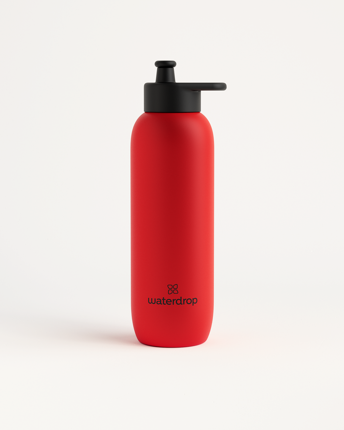 https://www.waterdrop.com/cdn/shop/products/SportBottle-800ml-BrightRed-Standing-Studio_700x_41955025-37d6-43c5-9115-136f5a8aa451_700x.png?v=1681722551
